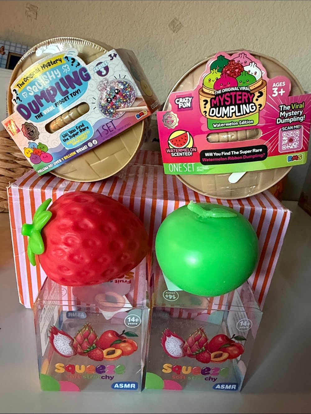 🍉🍉Watermelon & Confetti Dumpling, RMS-Crunch Squishy Straw & Apple🍓🍏 “bundle”